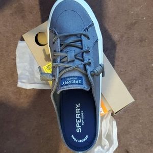 Womens Sperry Crest Vibe Canvas Slip-on